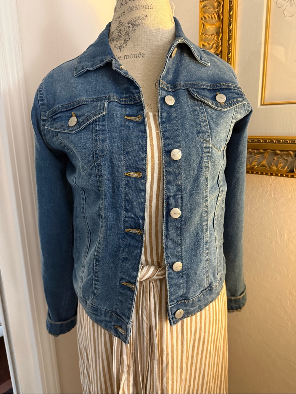 Joe's Jeans Kids Girls Classic Denim Trucker Jacket Girls Youth XL, Women’s XS